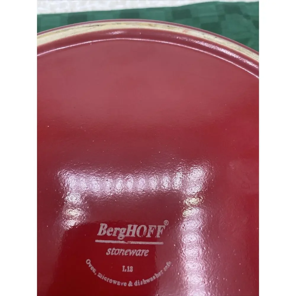 BergHOFF stoneware Casserole dish Red & Cream. Made In Belgium 10”